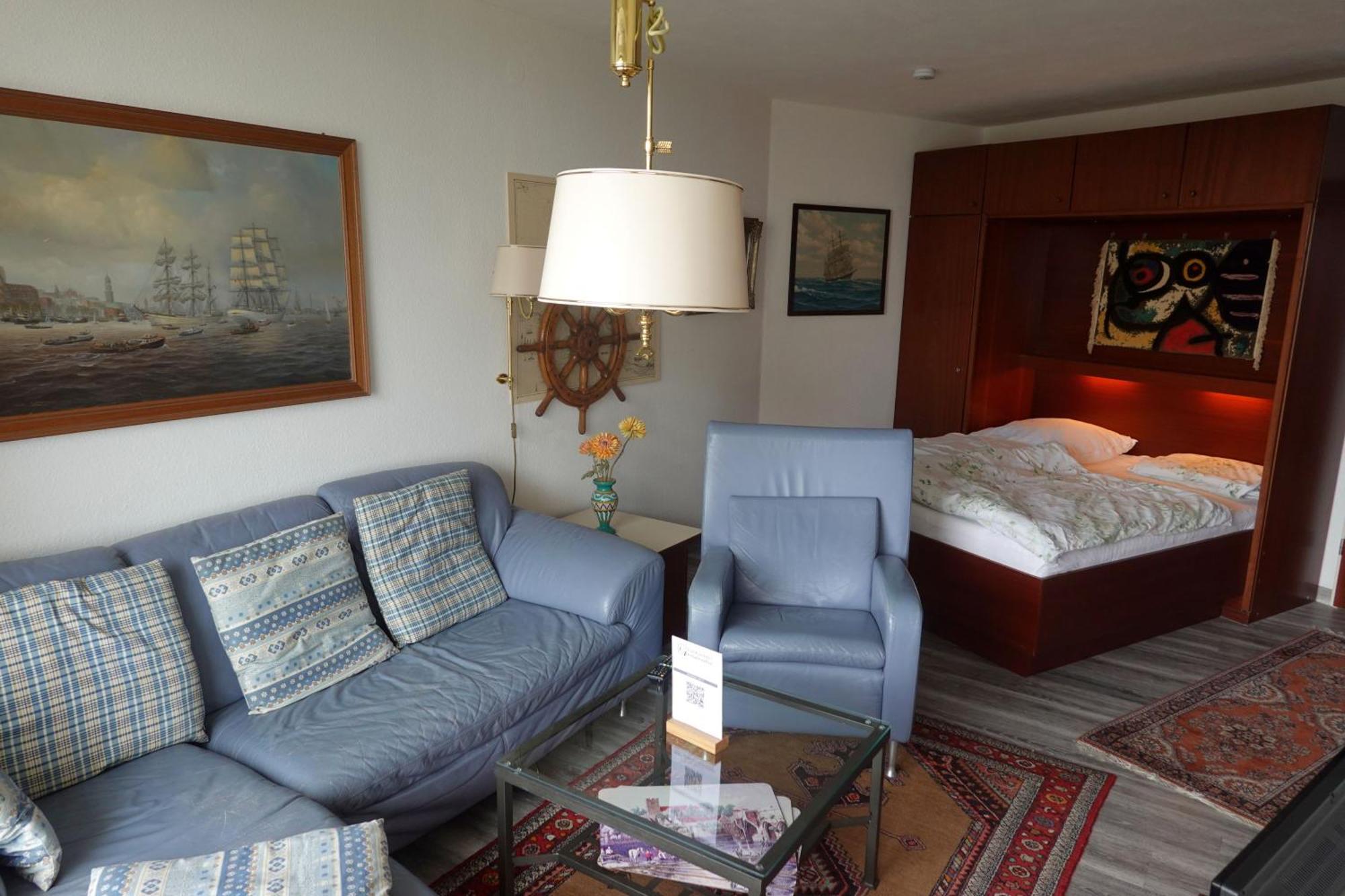 Lord Nelson 716 Apartment